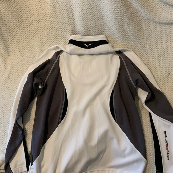 BNWOT Mizuno thermal sweater - Picture 3 of 8